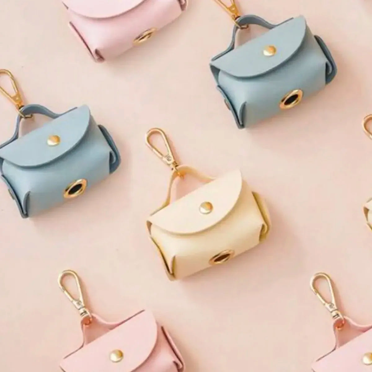 Portabolsas para Excrementos de Perro en Cuero Sintético | Dispensador de Bolsas Higiénicas | Organizador Portátil para Paseo