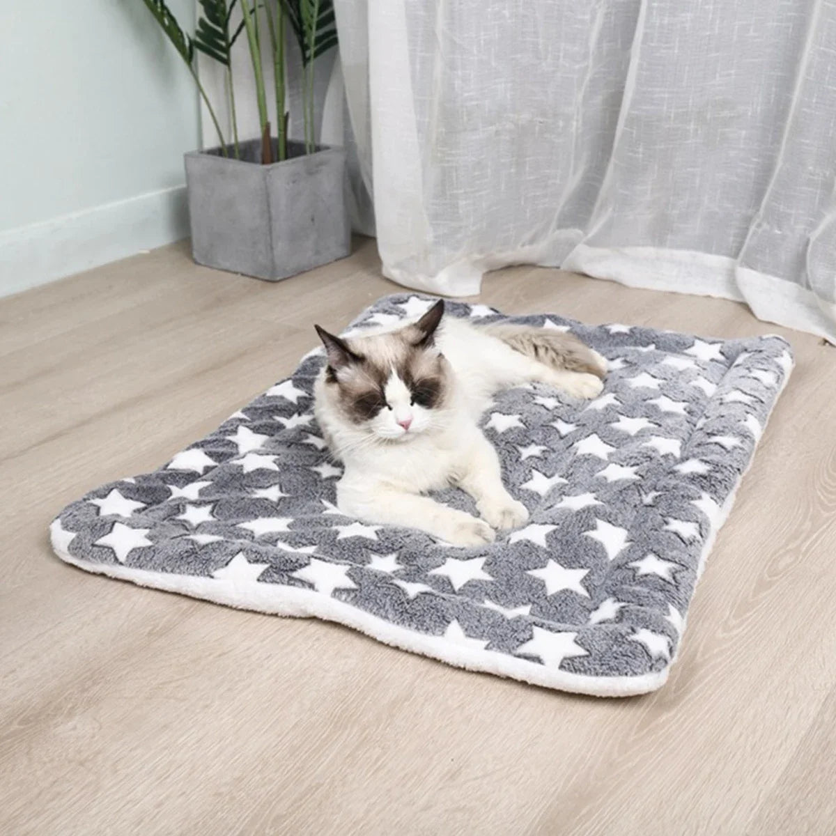 Manta de franela para perros y gatos – Cama acolchada y cálida, alfombra gruesa para mascotas pequeñas y grandes, lavable y antideslizante